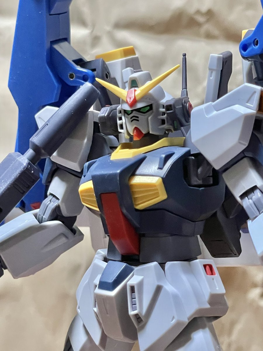 T666Buzz's tweet photo. ロボット魂スーパーガンダムが到着。プラモより少し小さめのGディフェンサーですが出来はいいです。MK2の色味がやっとイメージ通りになりました。もう〜泣かな��で〜👍

#ロボット魂 
#スーパーガンダム
#ガンダムMK2 https://t.co/nff4ryjYuv