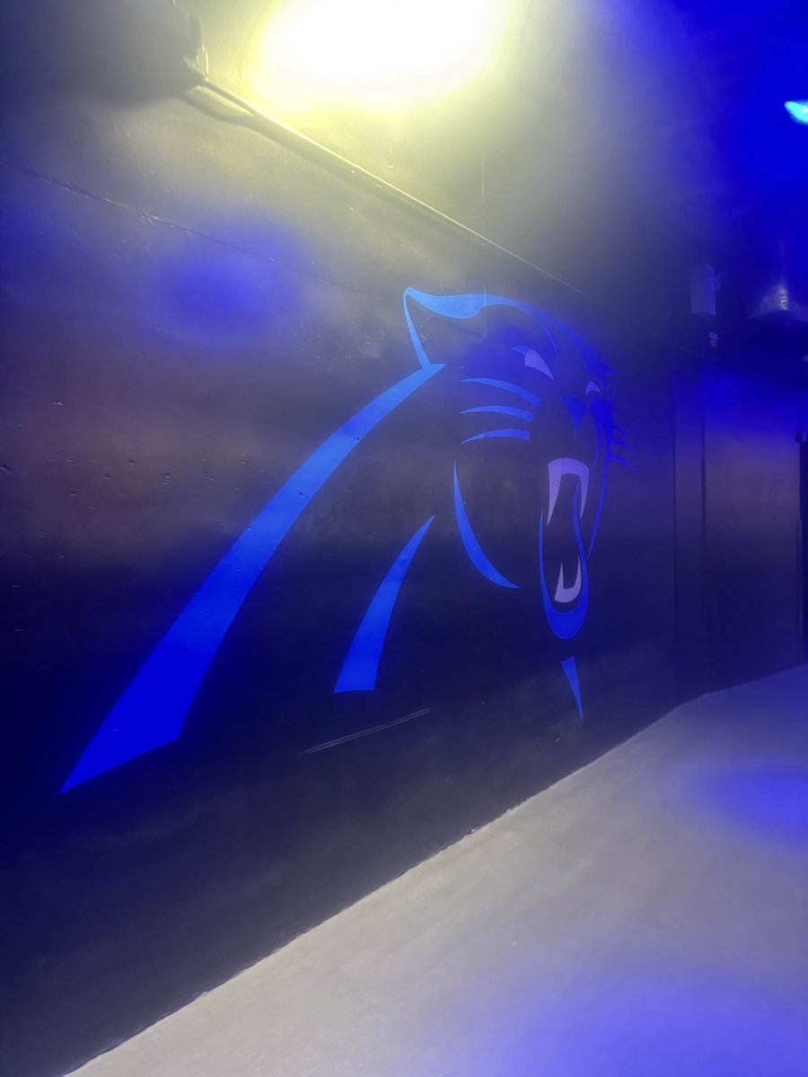 Whoaabro_34's tweet photo. We are on a roll this year!! #KeepPounding #5K #PanthersLegends @Panthers https://t.co/lKbeqAXYgs