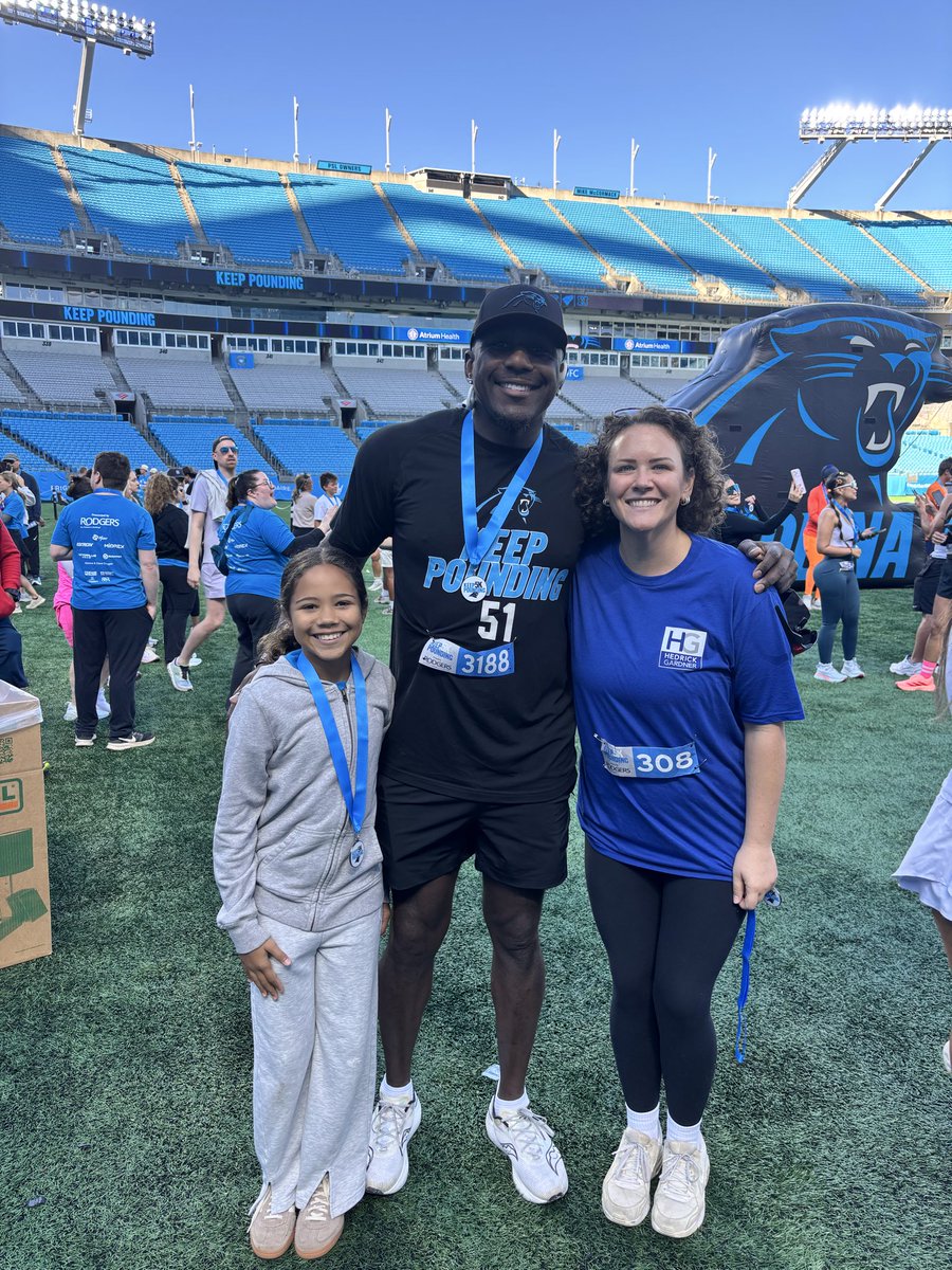 Whoaabro_34's tweet photo. We are on a roll this year!! #KeepPounding #5K #PanthersLegends @Panthers https://t.co/lKbeqAXYgs