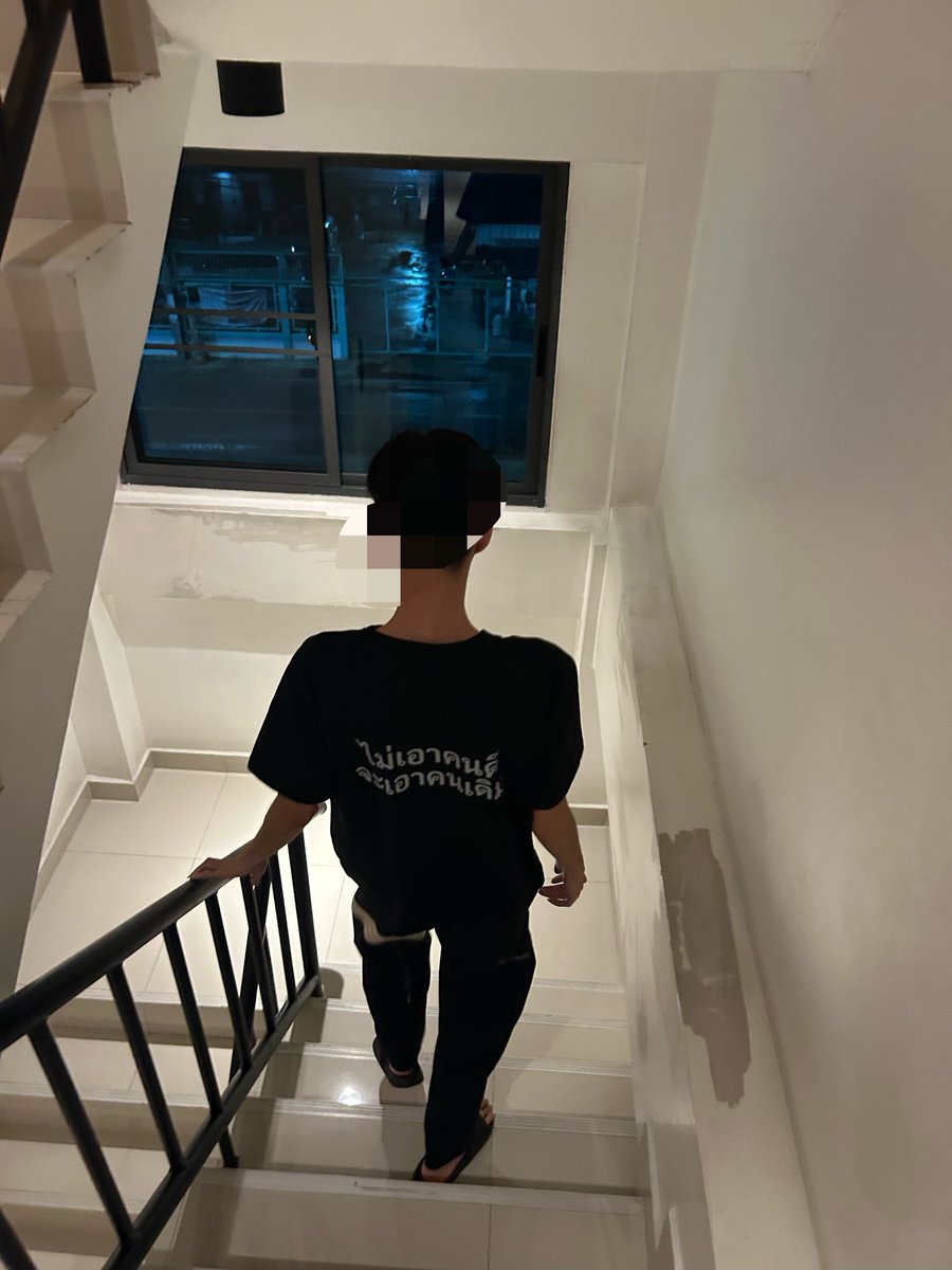 ElenoraCronce's tweet photo. ขึ้นขย่มให้น้องเขาร้องบอกจะเสร็จแล้วพี่😅
#เทพารักษ์ #แบริ่ง #สมุทรปราการ #ปู่เจ้า #ปากน้ำ #สำโรง  เทพารักษ์ สำโรง บางนา ลาซาล https://t.co/3ISidMxLAJ