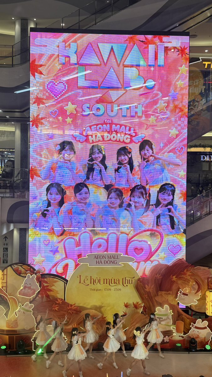 nana_KLS0404's tweet photo. ベトナム2日間ありがとうございました！🇻🇳

サウスから世界へ！第1歩！🌎♡
最高に楽しかったです >  ̫<♩

Cảm ơn tất cả mọi người ở Việt Nam! 
Tôi sẽ quay lại! ☺️✨

#カワラボサウス   #松田奈々 https://t.co/afFWseqQrR