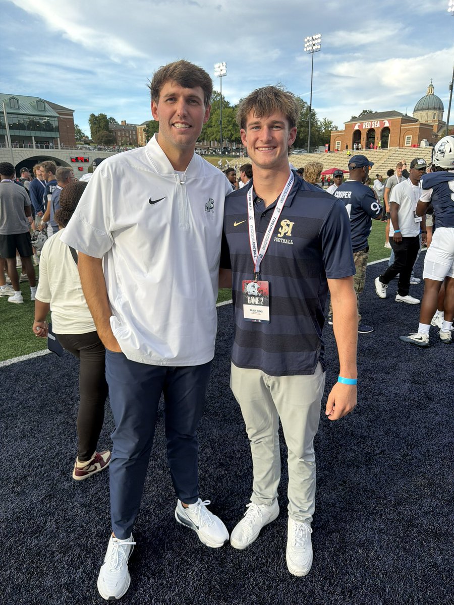 EilerKing10's tweet photo. Had a great time at Samford yesterday! Really enjoyed the atmosphere and getting to experience a game day in Birmingham. Thank you @CoachPTyson for having me out and making it a great visit! Go Bulldogs! 🐶
@FrithRobert @sjhhsfootball https://t.co/JnsAvmWBhr