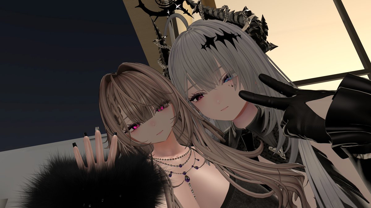 linz_vrc's tweet photo. #VRCお姉さんミルティナ集会
初めて参加してみました！
みなさんとってもかわいいくてかっこよかったです✨ https://t.co/95m0wJ4fFj