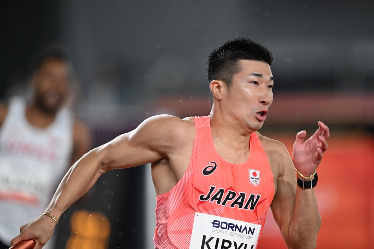 Getsuriku's tweet photo. #名古屋アジア大会
男子4×100ｍR予選
2組
日本🇯🇵
多田修平、小室歩久斗、桐生祥秀、小池祐貴とつなぎ1着フィニッシュ✨
タイムは38秒71

タイ🇹🇭はバトンミスがありながらも38秒89で2着
3着に38秒99のオマーン🇴🇲

この組の4着韓国🇰🇷、5着🇸🇬が決勝進出 https://t.co/YFt0wN5tsM
