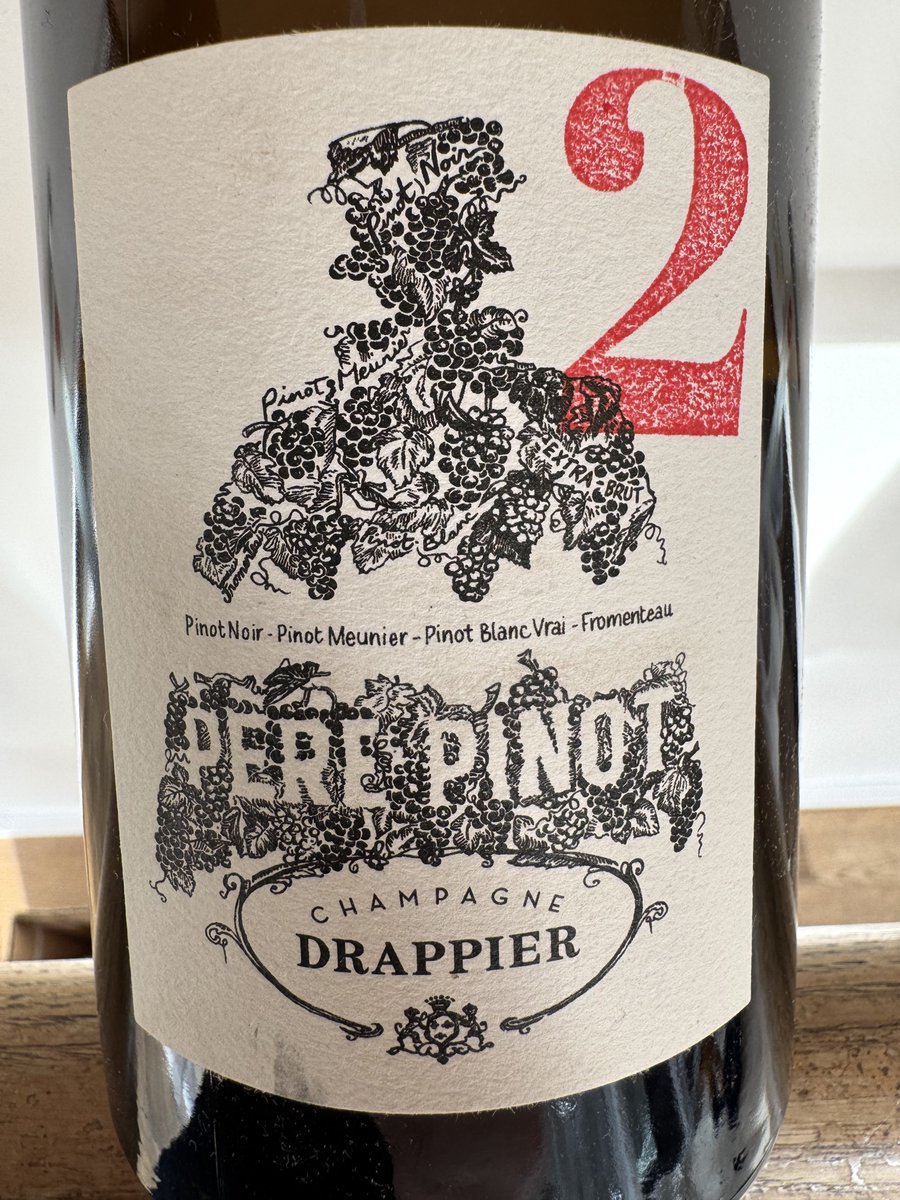 Champagne__Club's tweet photo. https://t.co/d9LFG1gxH0
Champagne Drappier Pere Pinot 2 Extra Brut

Please find tasting notes and info on https://t.co/d9LFG1gxH0 or the app Champagne Club. https://t.co/i9dVdCLzk0