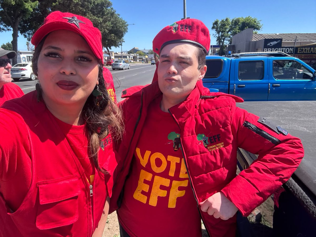 CassiemAishah's tweet photo. We are canvassing in the Kraaifontein community with our candidate Davido Portela 🫡❤️#voteEFF #2026LGE https://t.co/6wi8nWXBIK