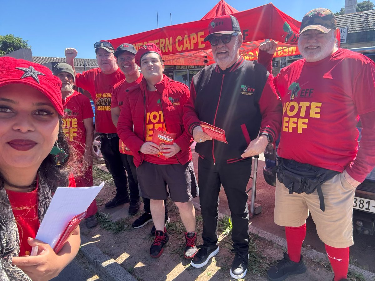 CassiemAishah's tweet photo. We are canvassing in the Kraaifontein community with our candidate Davido Portela 🫡❤️#voteEFF #2026LGE https://t.co/6wi8nWXBIK