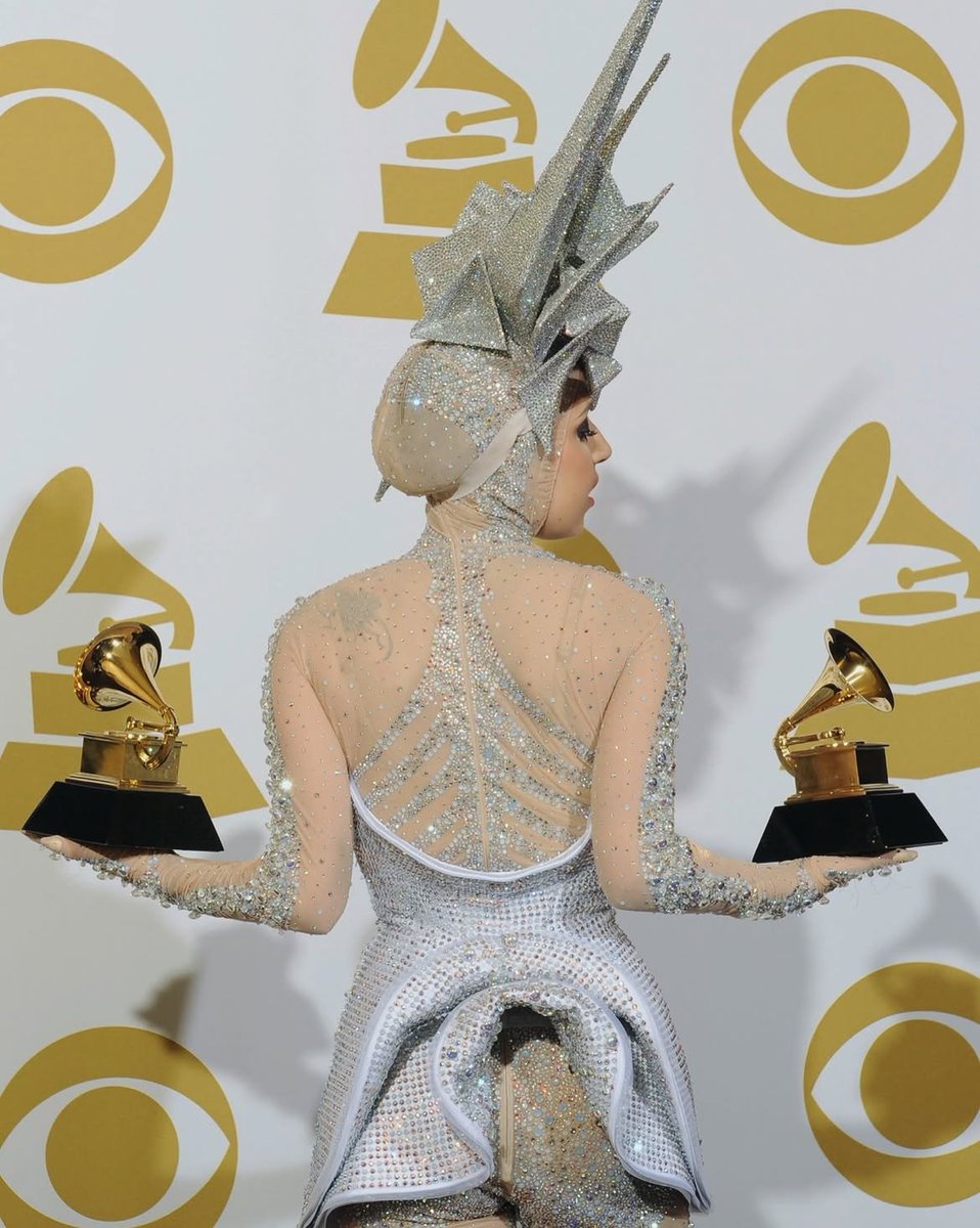 thecountessine's tweet photo. lady gaga, 2010 https://t.co/ClugHqeghR