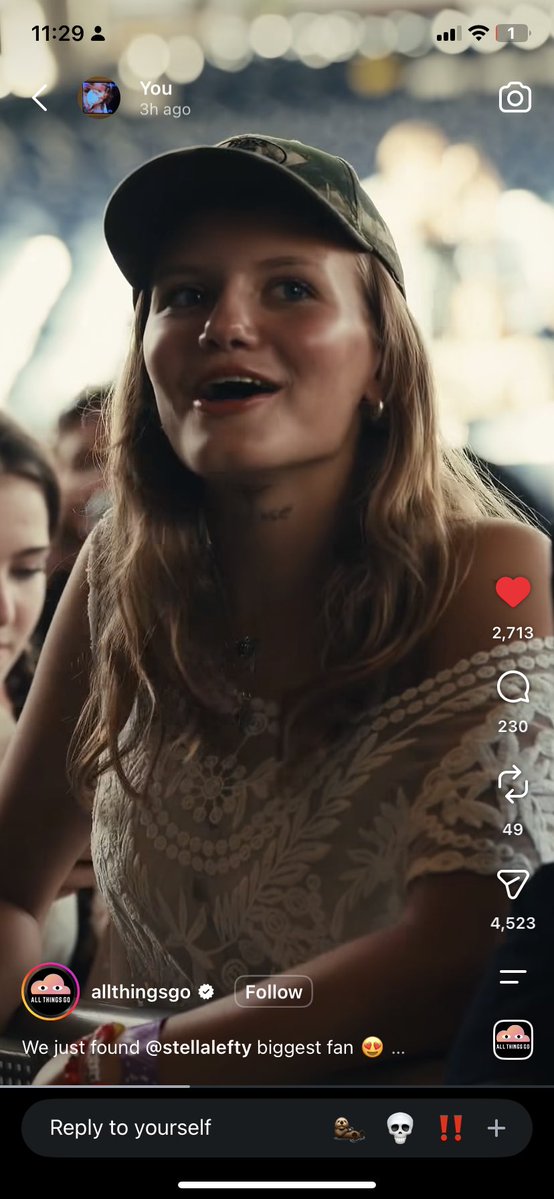 yelyahdoobee's tweet photo. girl that was clearly at all things go for ethel cain singing along to stella lefty as a JOKE then getting blasted on the all things go account😭 ‘We just found @stellalefty’s biggest fan😍’ in the caption is NASTY WORKKKK https://t.co/YEGZsh0FaN