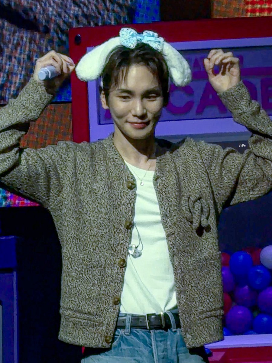 KEY_under_a_pot's tweet photo. 아 귀여워 우리 시나모롤૮₍˶• ·̫ •⑅₎ა♡ https://t.co/CXx8TUGn4F