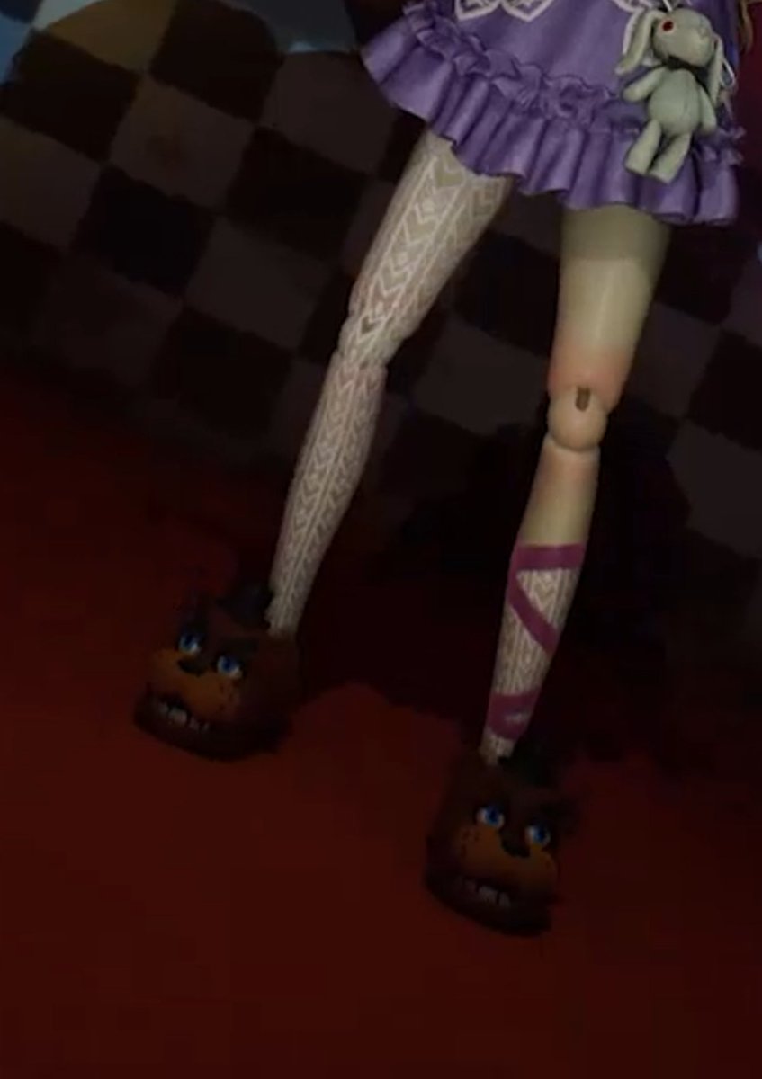ShiinaBR's tweet photo. FREDDY FAZBEAR WILL GET FORTNITE KICKS https://t.co/dJLcJol4ux