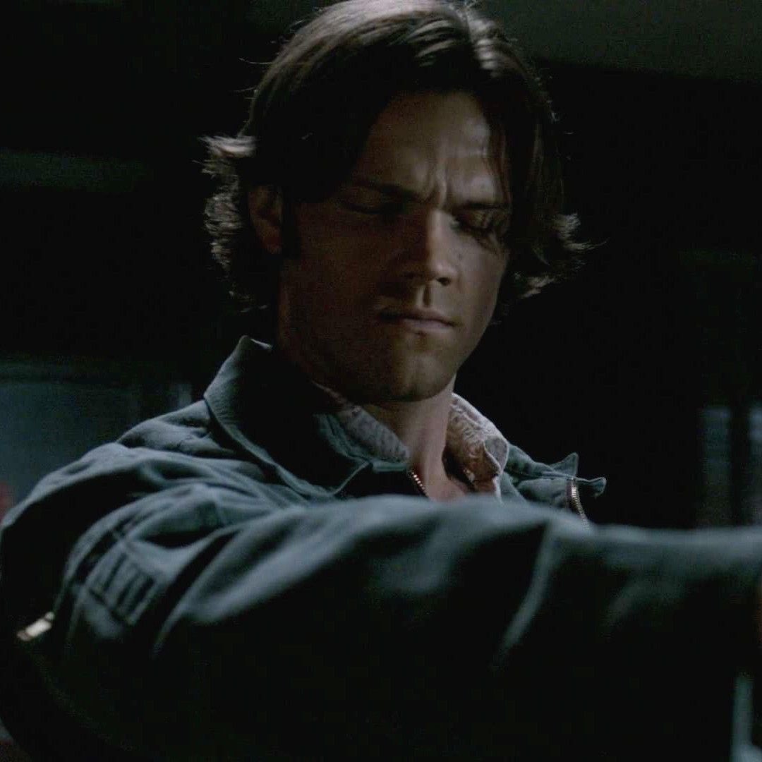dailysammyw's tweet photo. 04x01 lazarus rising sam :)

#supernatural #spntwt #spn #samwinchester #winchester https://t.co/MyWykH9bBB