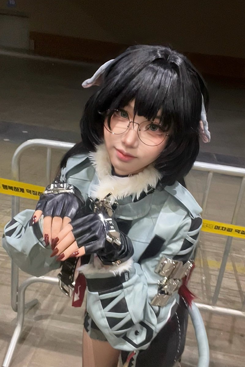 sassyarduino02's tweet photo. #코스어_𝕏친소 #코스어_𝕏트친소
 
코스 시작한 지 어느덧 1년이 되었네요

첫 트친소라 떨려요! 행사에서 만날 트친 모시고 싶어요 장르 가리지 않고 다 잘 먹어요 

특히 호요랜드 전에 젠존제 트친을 넘 사귀고 싶습니다♡

흔적 남겨주시면 성인 여코어·사진사분들 위주로 무멘팔 할게욥 https://t.co/26uKq6zlMS