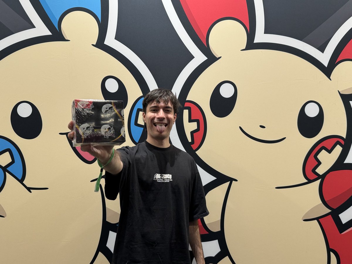 Rol09_BS's tweet photo. TOP 125 de 2793 personas en el regional de Frankfurt!!

+80CP
+1 Pitch Black booster box

Súper feliz de haber conseguido esta posición con todo el trabajo que conlleva y todas las horas dedicadas. GGs a mis rivales. Iré a buscar la plaza de Worlds 🏆 https://t.co/rTINTzsMJC