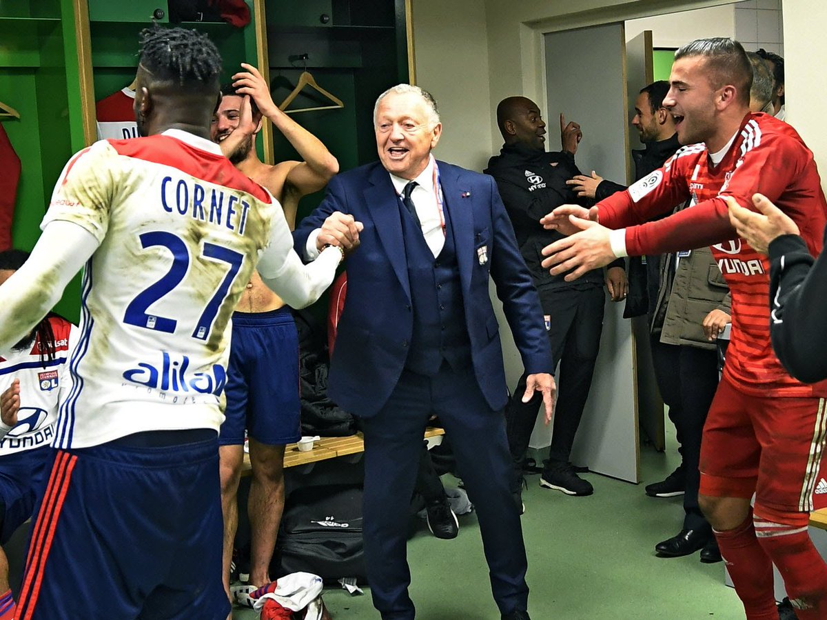 JM_Aulas's tweet photo. Maxwel, on a quelques bons souvenirs entre City, St Etienne (victoire comme d'habitude) ou encore l'OM.
Et tu as toujours été disponible par ta polyvalence et ton énergie !

Joyeux anniversaire Max ✨ https://t.co/skBEyFdPrT