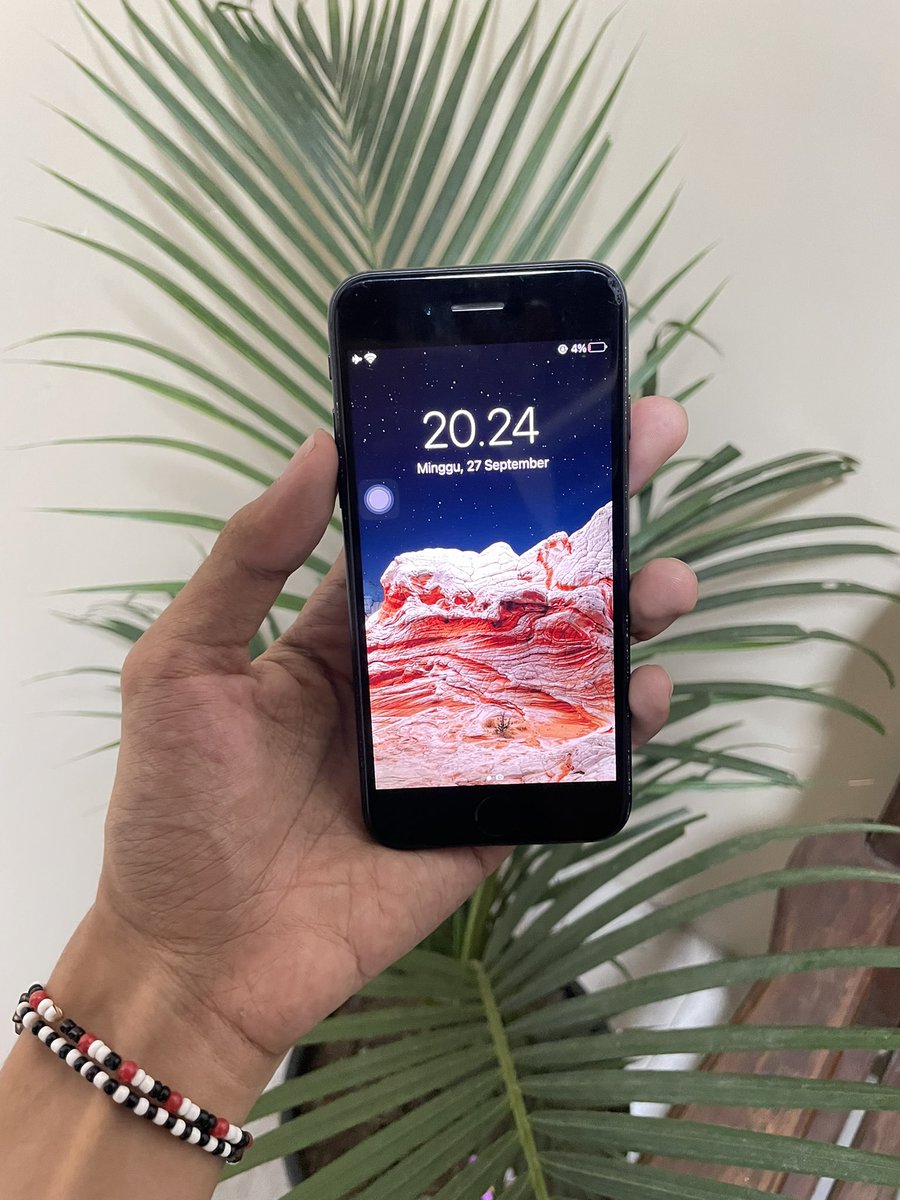 Carriedigiphone's tweet photo. Wts iPhone 7 128gb wifi only no reset, layar jernih original, kamera D/B normal, speaker normal, Touch ID on, tombol normal, BH 100%, no kendala 650k bisa oyen/COD Jakut/paxel sameday, testi ada di profile https://t.co/XRH3448PAO