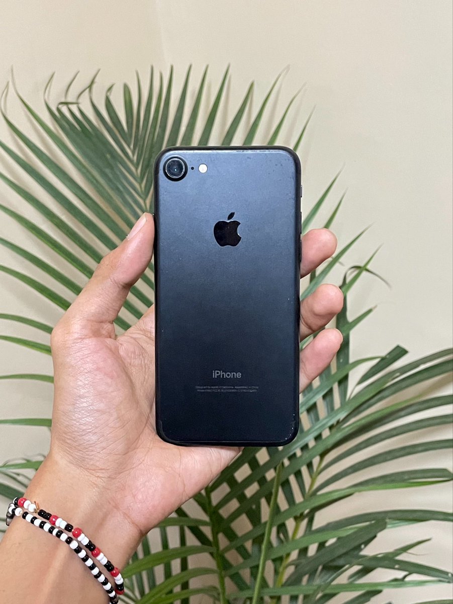 Carriedigiphone's tweet photo. Wts iPhone 7 128gb wifi only no reset, layar jernih original, kamera D/B normal, speaker normal, Touch ID on, tombol normal, BH 100%, no kendala 650k bisa oyen/COD Jakut/paxel sameday, testi ada di profile https://t.co/XRH3448PAO