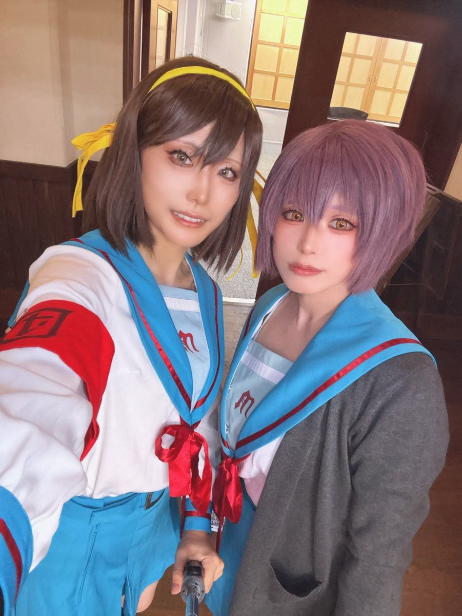 makairimocos's tweet photo. ツーショ！！
と場所！！！ウザ絡み多めwww😂
#コスメル
 #コスメルin旧二葉小学校 https://t.co/JFMUPZTllj