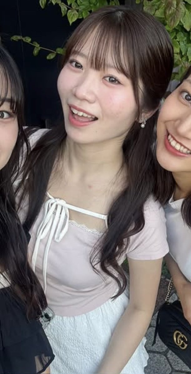 CostanFeist's tweet photo. 名前：みずき
年齢：23歳
特技：媚顔

レ◯プされてうんちを漏らしながら
アヘ顔をする変態。

閲覧注意レベルです

#おなぺ #オナペ #晒し #晒し依頼 #顔抜き
#比べ合い #リア友晒し https://t.co/3lw58SiQjt