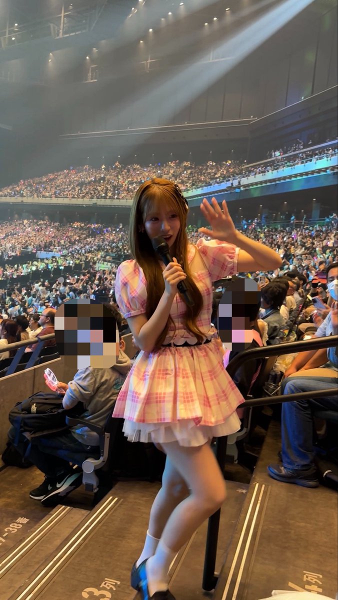 484848ksk's tweet photo. 11位はゆきちゃんのがんばりの証！！！
歌唱中の涙には胸が打たれました…

推し席はゆきちゃんファンの皆さん愛が溢れていました🥰
楽しい席、時間をありがとうございました❄️
#AKBサンコンコン
#平田侑希
#推し席 https://t.co/MybvqV9FFk