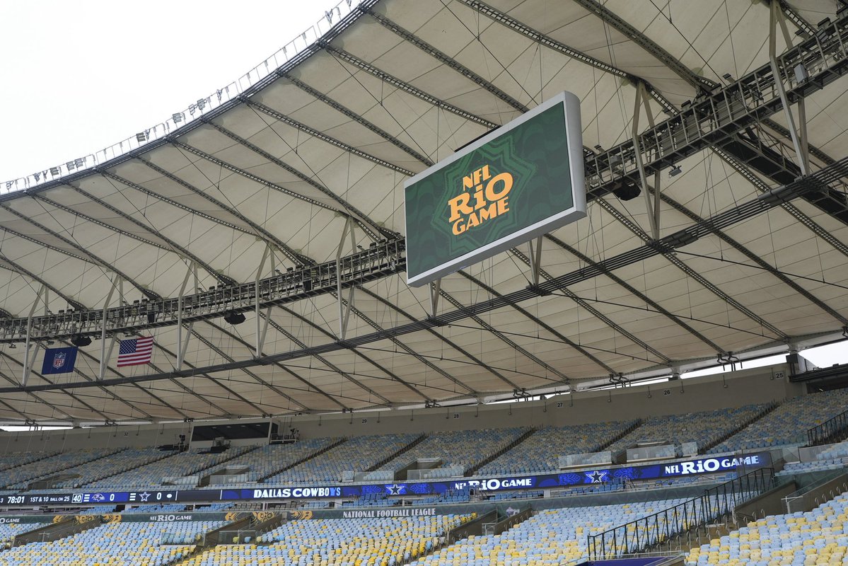 Rio is ready 🇧🇷 @​NFLBrasil 

@​BALvsDAL - 4:25PM ET on CBS/Paramount+
Stream on @​NFLPlus 
 [📷](https://pbs.twimg.com/media/HTOhfRGXcAAohO_.jpg) [📷](https: