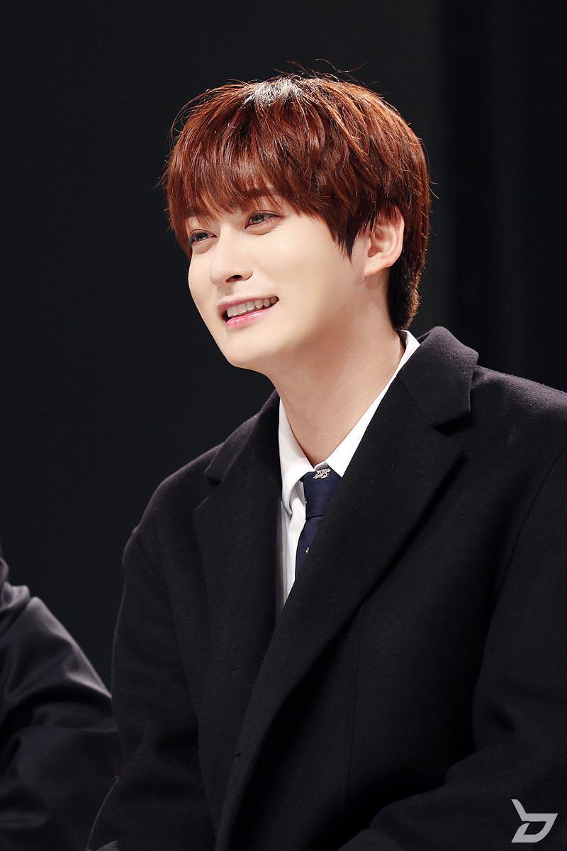 pomSangg's tweet photo. 제발좀타보자 https://t.co/yfhkryeTnp