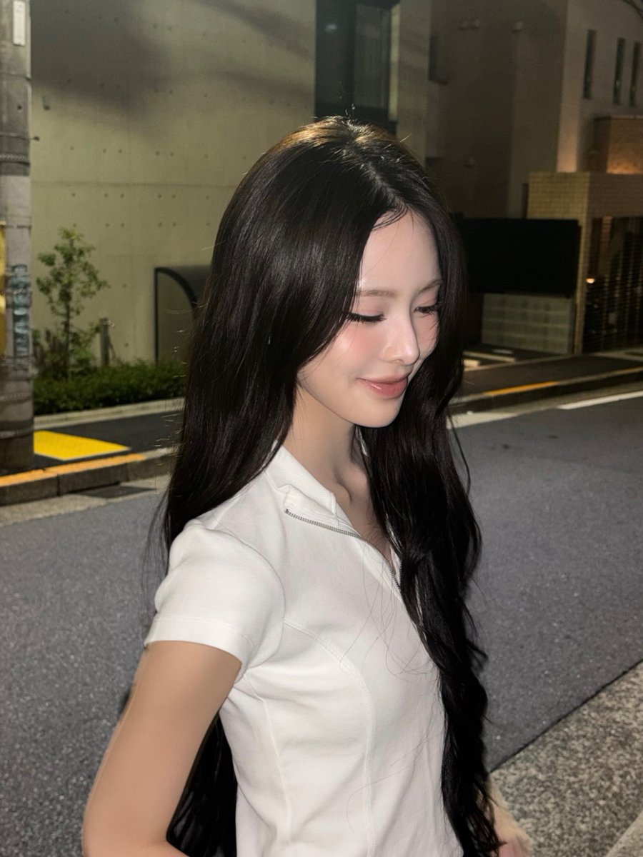 izna_offcl's tweet photo. [izME📮]

잘자🖤

#izna #이즈나
#BANGJEEMIN #방지민 https://t.co/tcsDZV5s1H