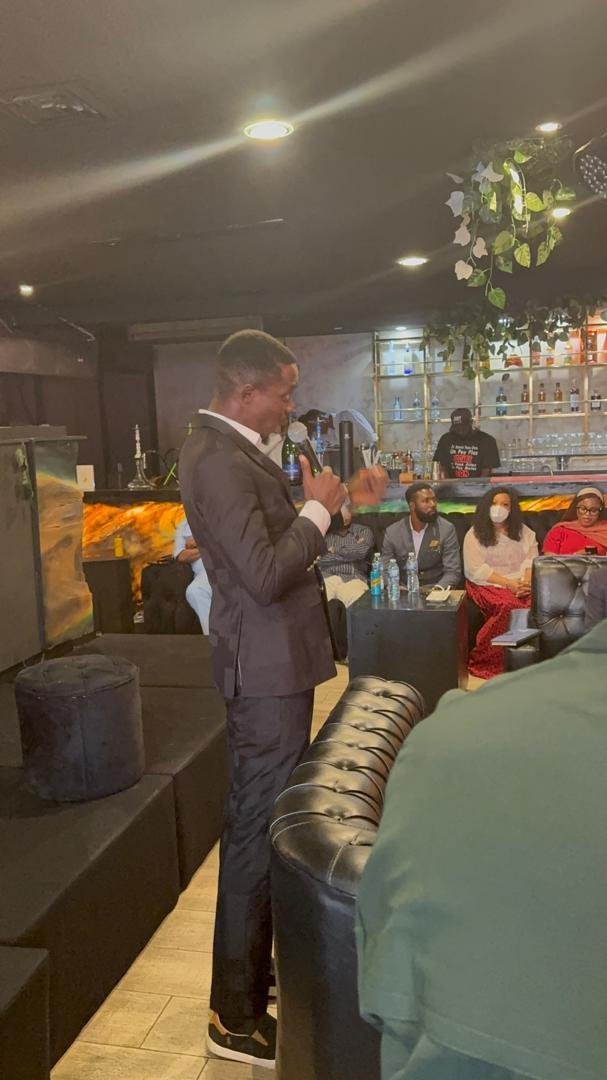 Jack_ng01's tweet photo. Yesterday I spoke to about 100 young leaders about my motivation to continue operating in the politics of Nigeria 

Things we must do differently as young people specifically my switch from building popularity to building political structures that will outlive us all

It was a time of soul searching for alot of us and a humbling experience for me 

At the end, I mentioned that ADC is the only party in Nigeria that has demonstrated tremendous faith in the ability of young people to chat a new cause for our country and I'm excited for what the future holds for our politics.

#BetterDaysAreComing
#NigeriaIsReady