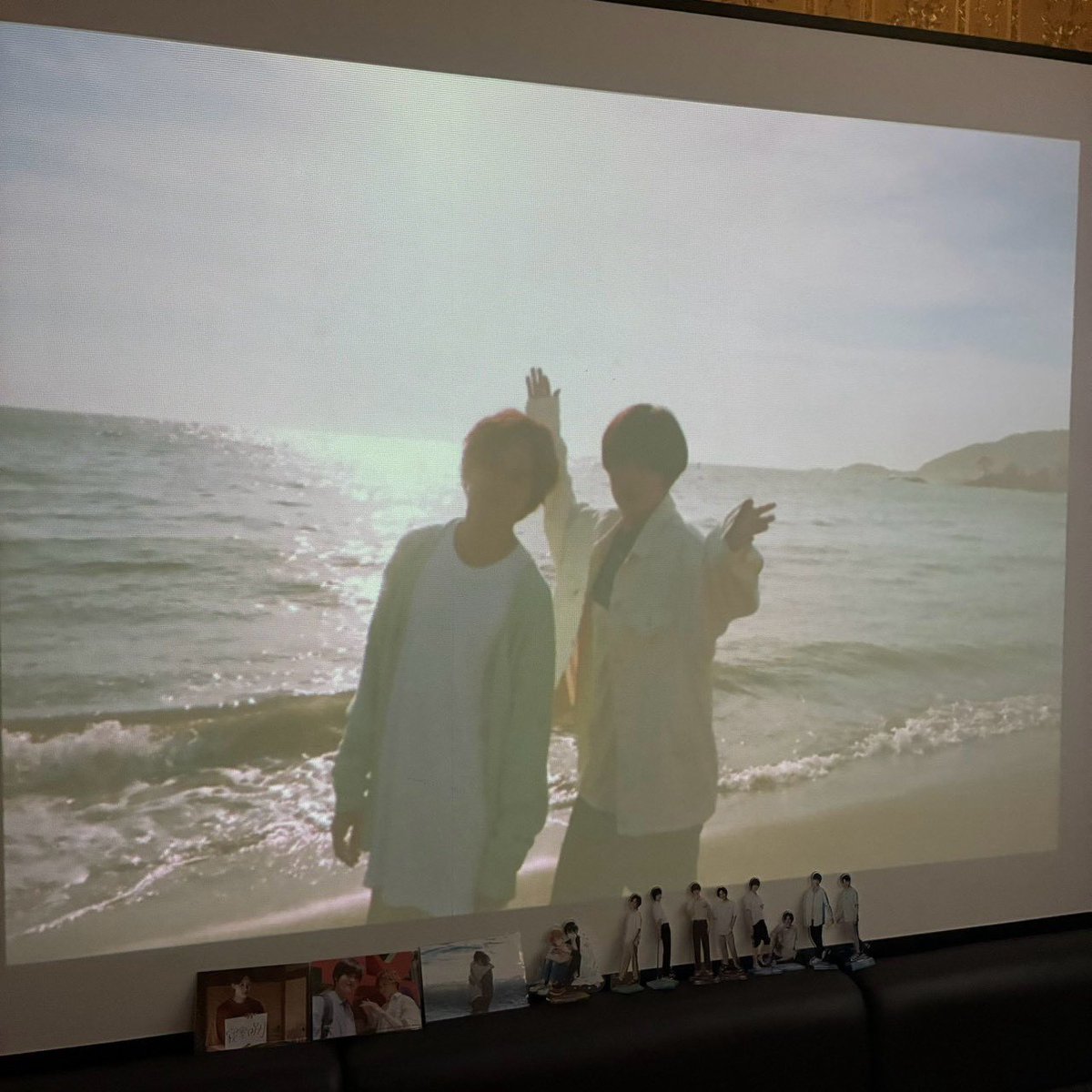 _0404_n's tweet photo. ノリでみなしょー鑑賞会して東京駅行ってアクスタゲットしてるの最高すぎる🥺
シーズン2ほぼ全部観ちゃったのも最高⭐️
シンみなもあす柊も
愛おしくてたまらないね☘️
今度はアクスタ持って集合ね🧺🫧

@hinatarosa__7 https://t.co/85pWRz7wj0