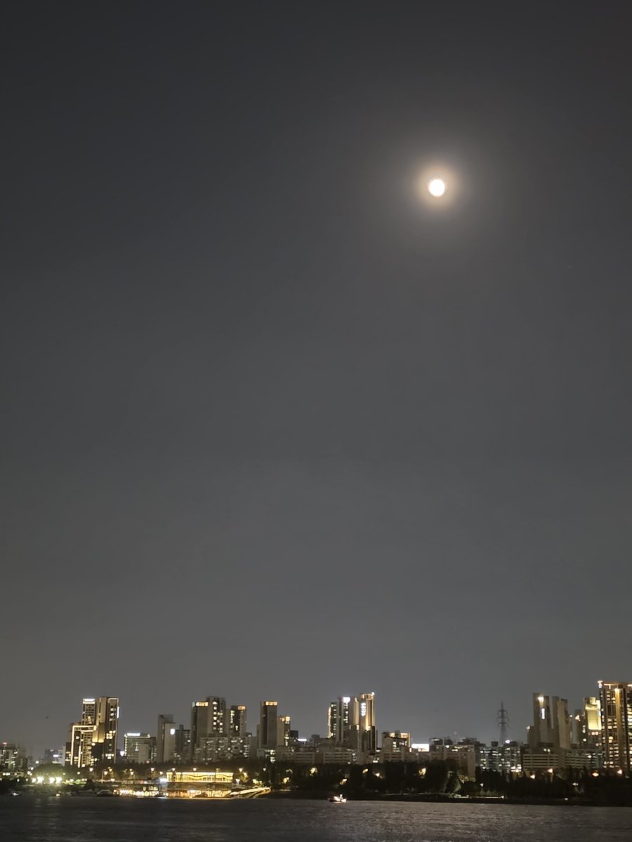 enhypenweverse's tweet photo. [ #선우’s DM ] 260927

🦊: [Pictures]
🦊: Today I ate with my family and went to Han river
🦊: Did a bit of running too hehe
🦊: Omakase was delicious
🦊: Ate for 2 hours kekekeke
🦊: [My] stomach exploded
🦊: I washed up heh
🦊: Going to sleep early too today (cute tone)
🦊: Did you have fun today?
🦊: You did well hehe
🦊: Regardless of what you did [today], you did well heh
🦊: I spent today happily too heh
🦊: Let's cheer up again starting from tomorrow.. Kekekekeke (cute tone)
🦊: 😭
🦊: See you tomorrow (cute tone)
🦊: Sleep well ♡

(1/2) 

@ENHYPEN_members @ENHYPEN #ENHYPEN #엔하이픈 #SUNOO