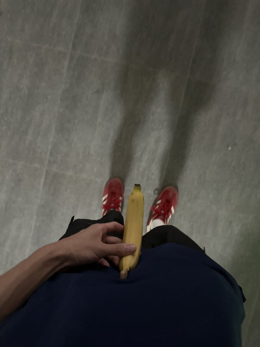 yangkukkk's tweet photo. 🥵🥵😝 https://t.co/6JuCayHkLd
