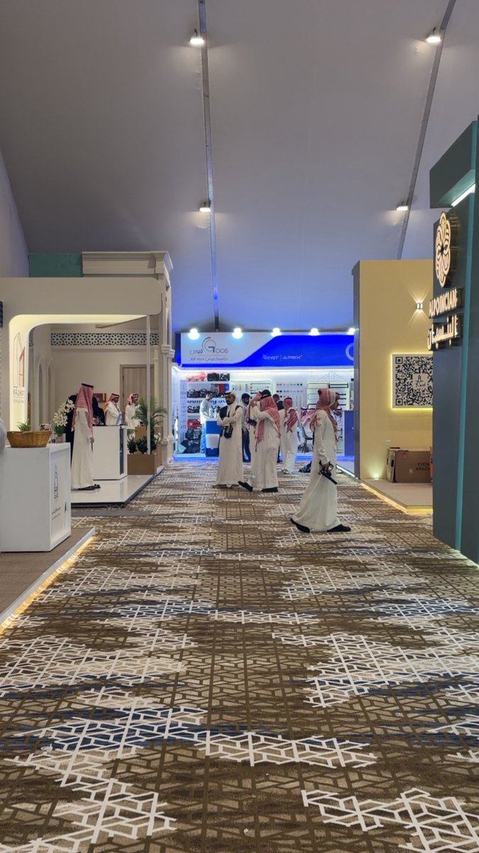 xrayda7's tweet photo. ليلة أمس تشرفنا بدعوة كفريق لحضور ملتقى #فيوتشر_بيلد فرصة ثرية للتعرف على نخبة من المهتمين والمختصين.
كل الشكر والتقدير لكل من تواصل معنا وعبر عن رغبته في عقد مذكرات تعاون نعتز بهذه الثقة فإنها في محل تقدير و طموحنا أن يكون #تراث_تيك في مقدمة المشاريع الناجحة والنافعة لوطني 🇸🇦 https://t.co/U6gBgAKdfx