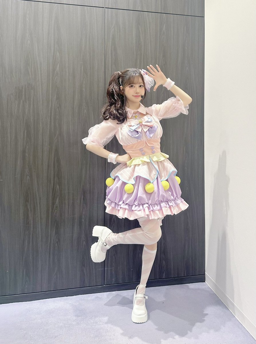 Carin_Official's tweet photo. ♥═━┈┈ ♡═━┈┈ ♥═━┈┈

新ソロ曲「恋するクオリア」

前回よりも少し大人っぽく、
"アイドルとして表現の幅が広がった"
そんな恋鐘も感じられつつも
"恋鐘らしさ"を突き進むマインドも感じられる…

これからも恋鐘と一心同体、
いろんな表情を見せていけるように
大切に進んでいきたいな💭

そんなことを改めて感じるソロコレでした🐰🩷

♥═━┈┈ ♡═━┈┈ ♥═━┈┈

#シャニマスソロライブMSP
#シャニマスソロライブMSP_day1
#シャニマスソロライブMSP_day2