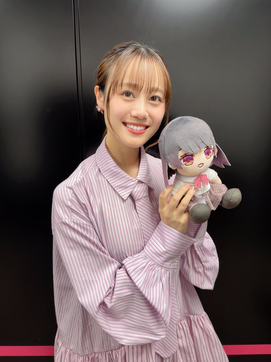 InfoItomiku's tweet photo. #しおあま 放送直前特番ありがとうございました🌸✨

先行上映会からすぐに生配信で作品のことを伝えられて良かったです！

しおあまHPのロゴシェイカーみ、みんな���遊んで…みてね😂笑(みく) https://t.co/KszLH2Qta6