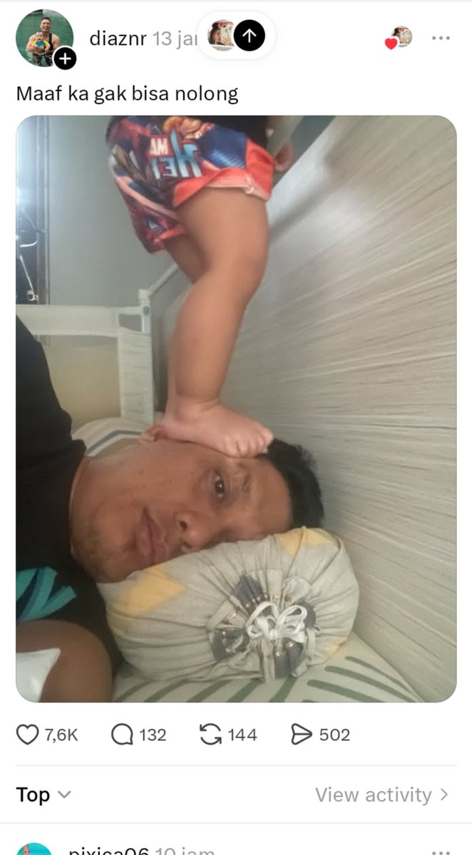 __lazara's tweet photo. wkwkwk maaf gamau ketawa sendirian. 😂😂😂 https://t.co/XwCTCsQ0NU