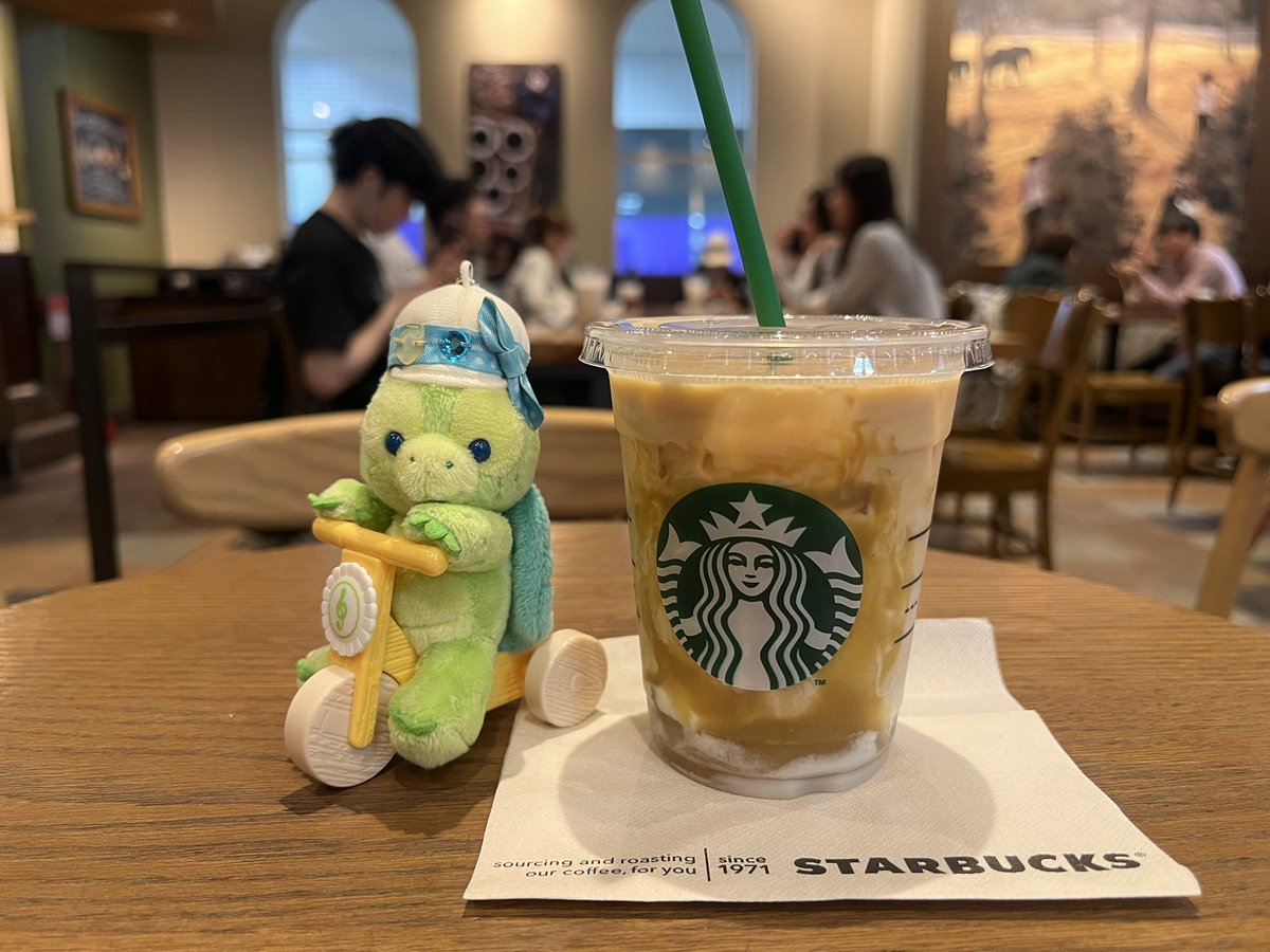 39yoda's tweet photo. ほうじ茶に芋、おいしいから入れてみて https://t.co/CGLCN5RSRY