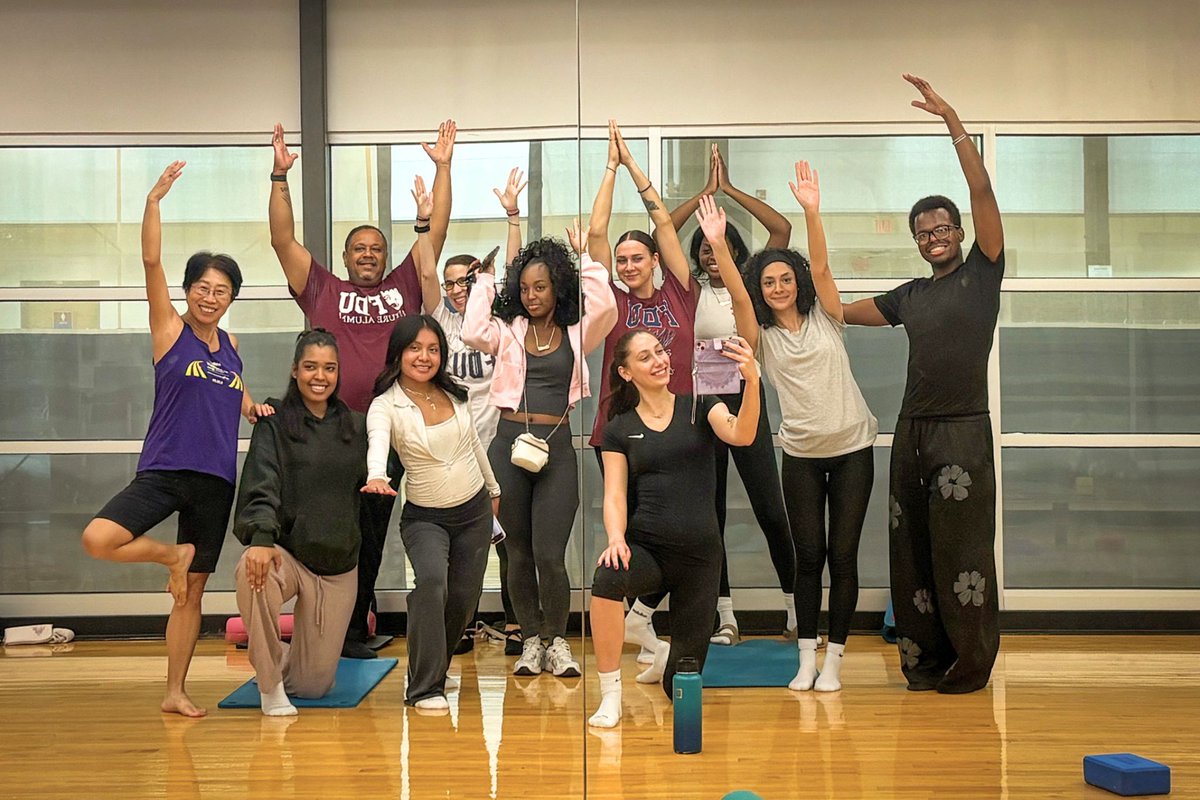 FDUWhatsNew's tweet photo. Let's recharge with a yoga class before the new week begins 🧘‍♀️ https://t.co/KnjLcwP4IN