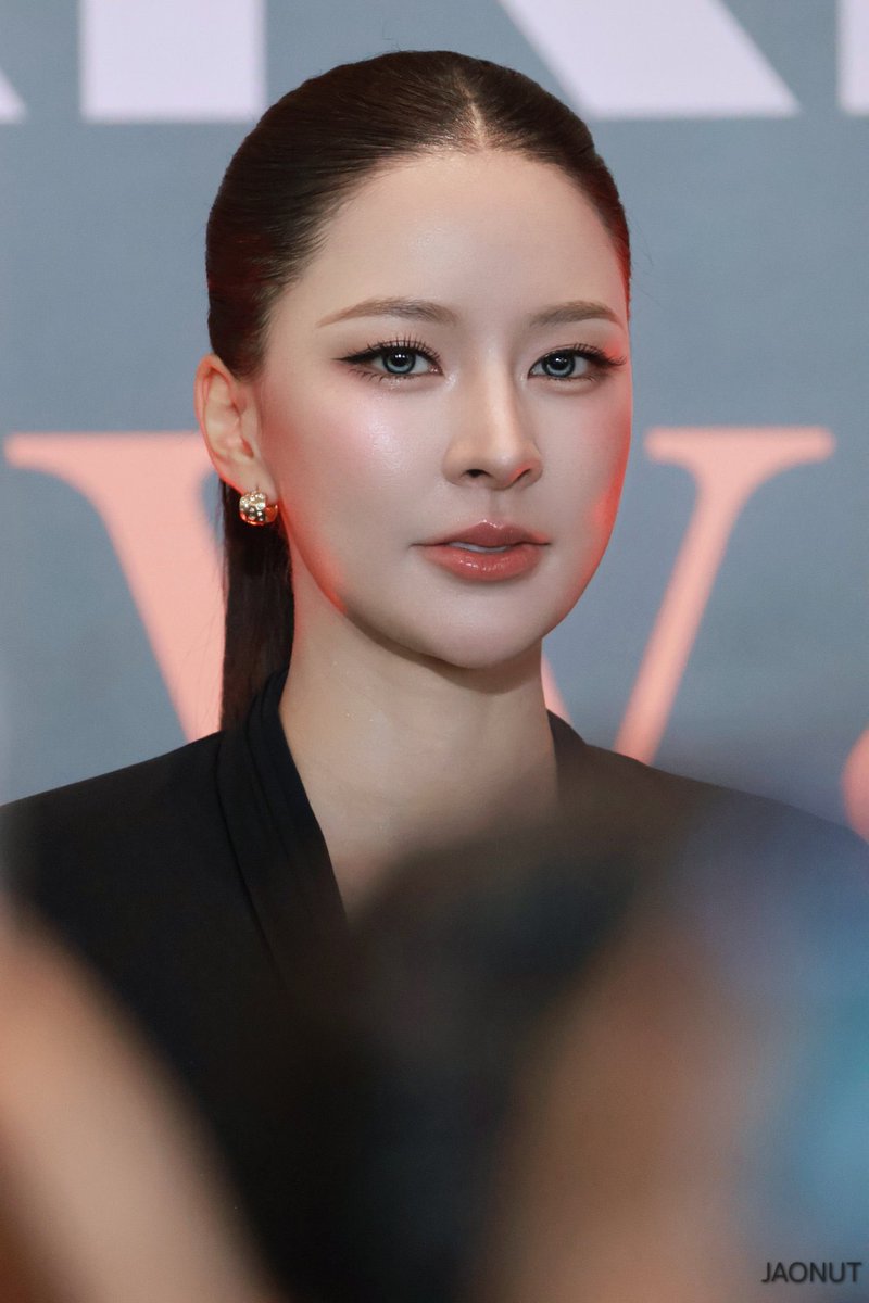 Gy0zza__'s tweet photo. ทรงพระเจริญ! หู เจริญตา มากค่ะ ✨

PUINOONBINT X FEED KHAOSOD
#FeedxKhaosod2026xPNB

#puinoonbint 
#bintsireethorn  #Puinoonwrsr https://t.co/Wuag8Wrnd1