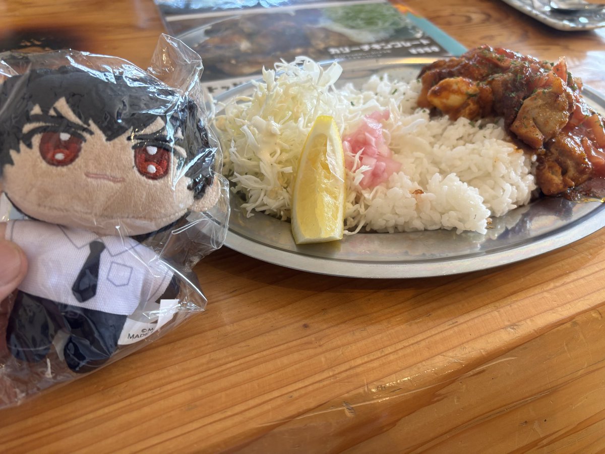 avarerurider's tweet photo. おそくほー&amp;雨上がりの離脱わず、コスは前回同様同じキャラで参加してましたけど寒暖差が激しい中スタッフやレイヤーの皆様お疲れ様でしたm(*_ _)m
#飫肥城  #フレコス https://t.co/a2n6A5CbHw