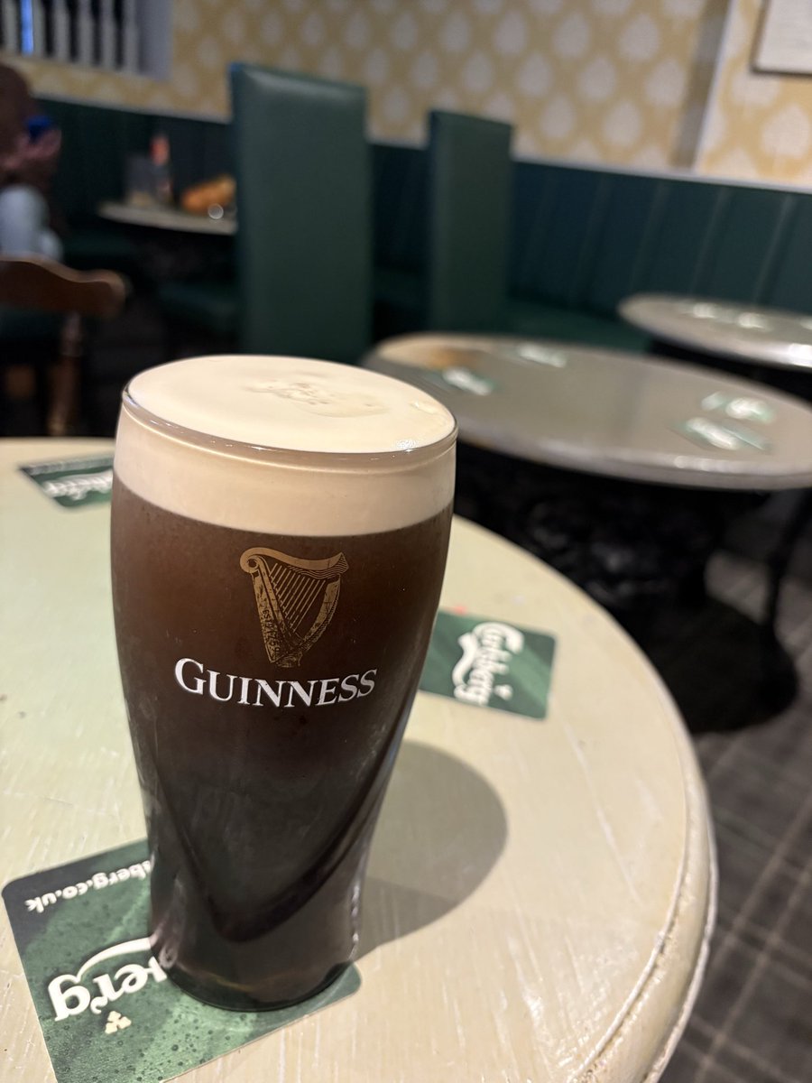 NebiusAllin's tweet photo. Sitting in the local. Reflecting on $NBIS

It’s all to obvious I have over 6500 shares with over 1.2m ish invested (approx).  My goal is 2 trillion dollar company. 35-40m in the bank.

The weird thing is I think it’s possible in next 6-8 years. https://t.co/h2QamLwBTW