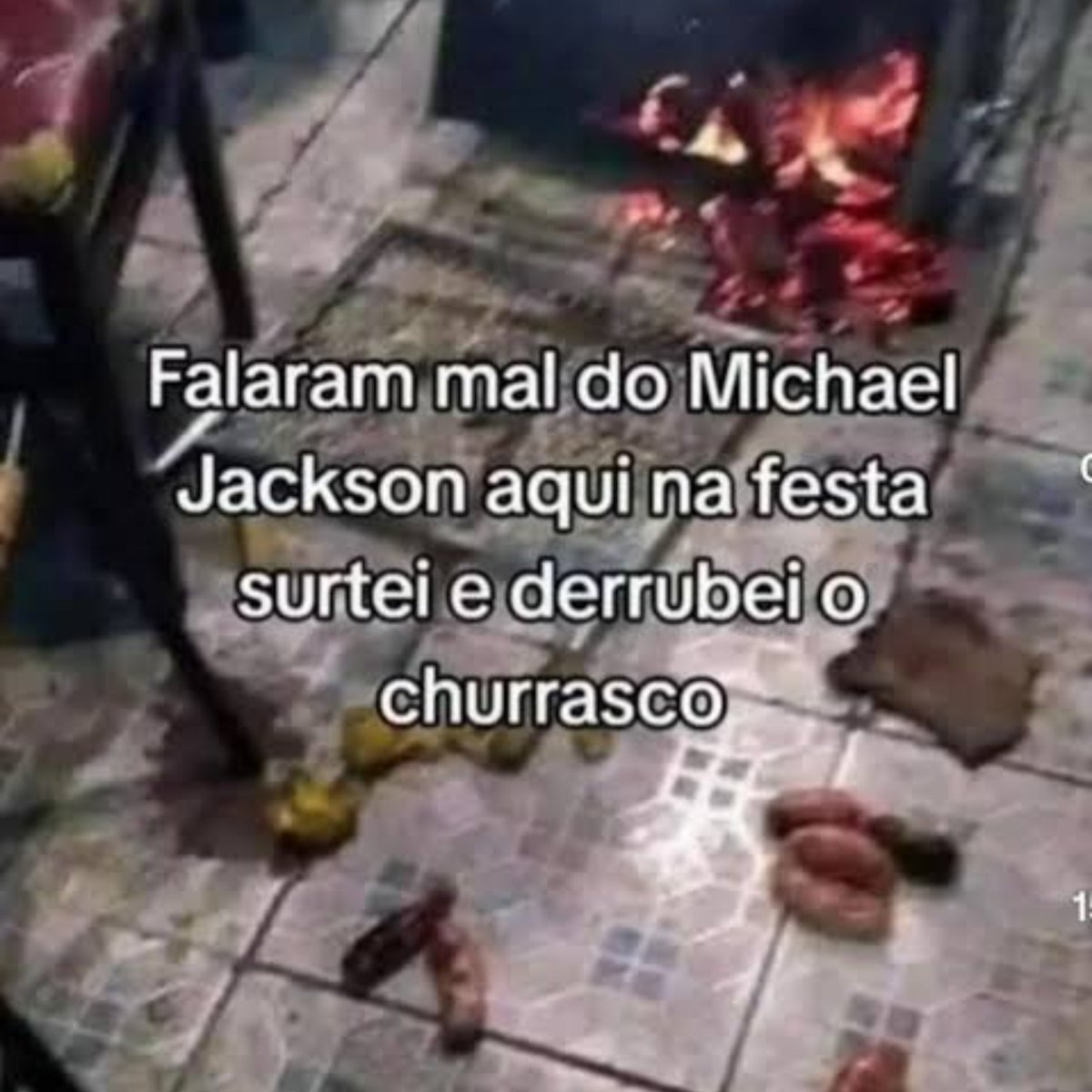 mjacervy's tweet photo. como tá o rolê em família nesse domingo? https://t.co/nrekItrolM