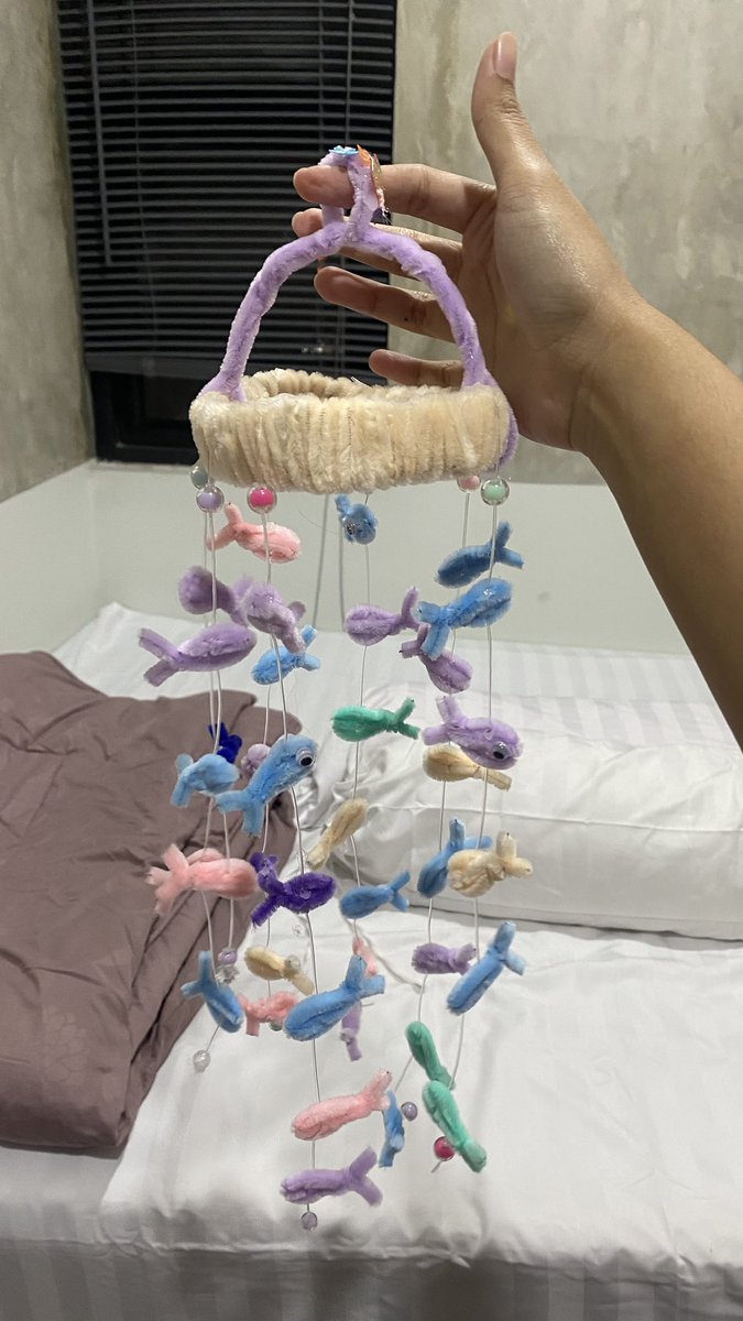 allysbeme's tweet photo. Loving someone too much until u handmade a handcraft for her https://t.co/LFqcgxjwCL