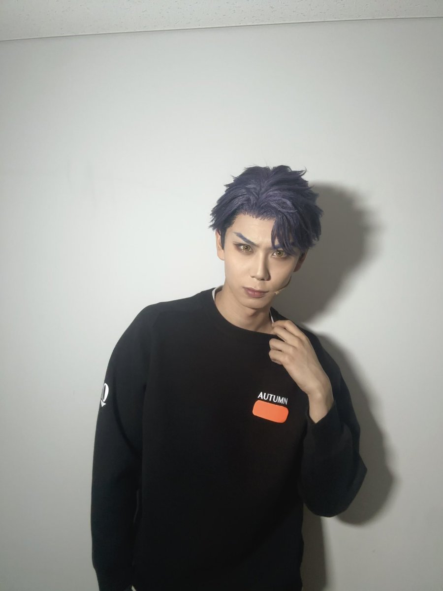 chuta_na's tweet photo. 十座誕生日おめでとう🍁

もう何度目でしょうか。

長くなってきたね。

とりあえず糖分を取ろうとソフトクリーム食べました。

そろそろ久しぶりに歩ける。

やってやろうね。

#エーステ https://t.co/PW1PAZxZNM