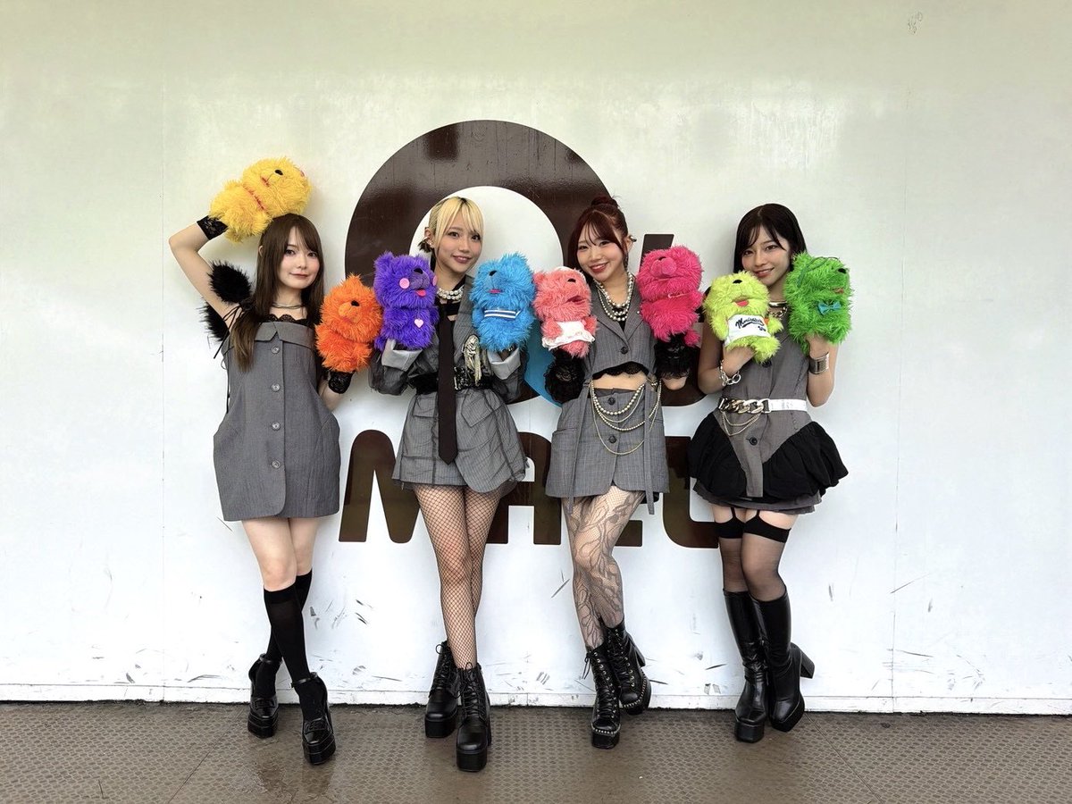 thaaanxxx's tweet photo. 大阪リリイベありがとう！🧸

イレギュラーな形でも受け入れてくれて
待ってくれていたみんなに心からの
感謝の気持ちです本当にありがとう、涙

明日は初の大阪でのビルボード！
音楽でみんなをわくわくさせます
わくわく〜〜〜🥂

すべり込みもお待ちしてます🎫
https://t.co/ySpV3JUYJl https://t.co/acZoTqOP6r