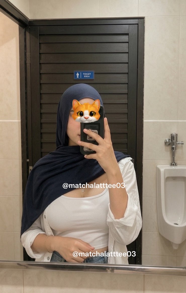 matchalatttee03's tweet photo. sepi bgt toilet kampus kalo lagi weekend gini https://t.co/U3BbtIsMXD