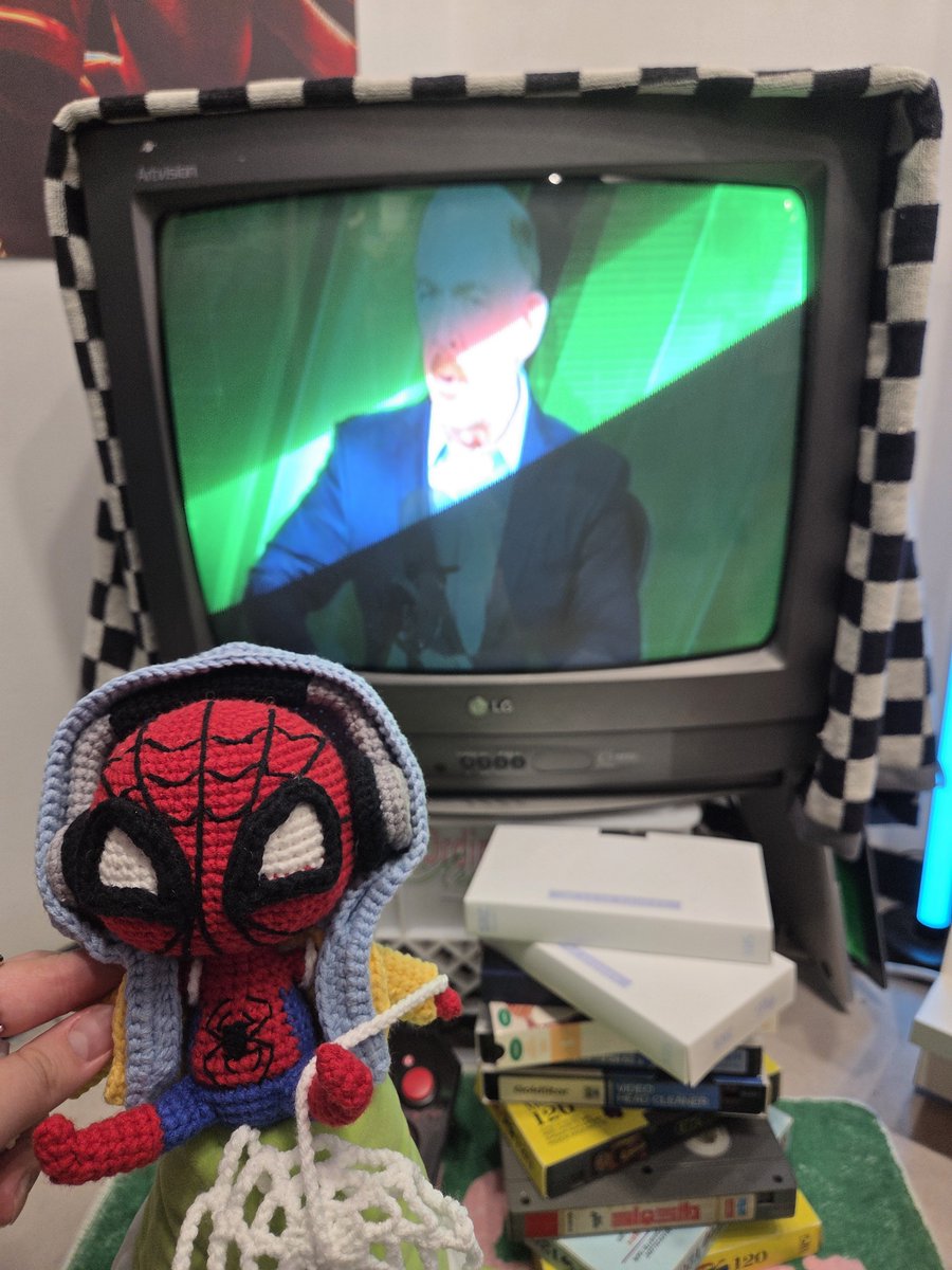 kwaljabulla's tweet photo. #스파이더맨 #WES2SPIDEY

어느 행사를 갈 때마다 느끼는 거지만 행사가 좋은 건 역시 같은 걸 좋아하는 사람들끼리만 모여서 함께 행복해하는 거 같다. 이렇게나 많은 사람이 피터 파커를 사랑하는데 왜 거지지. 아무튼 카페는 너무 예뻤고 그냥 가슴이 뻐렁찼다. https://t.co/PNzmYEkkuY