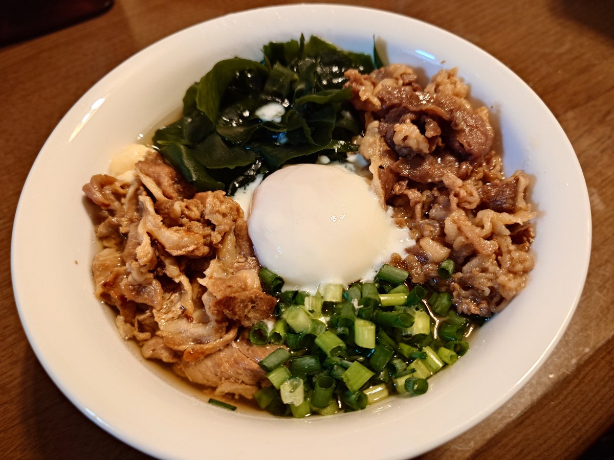 tamago0108's tweet photo. ジェネリック綿谷スペシャル、うまい https://t.co/QHxhIw1Aqw