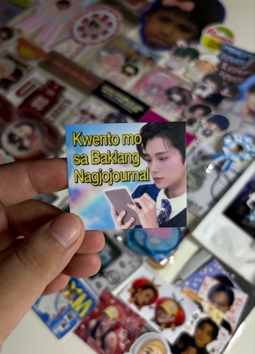 myguojeu's tweet photo. ang freebies                   ang binili

#CxMHYPEinAMMB #DOUBLEUPinAMMB https://t.co/hLuEL7wD4O