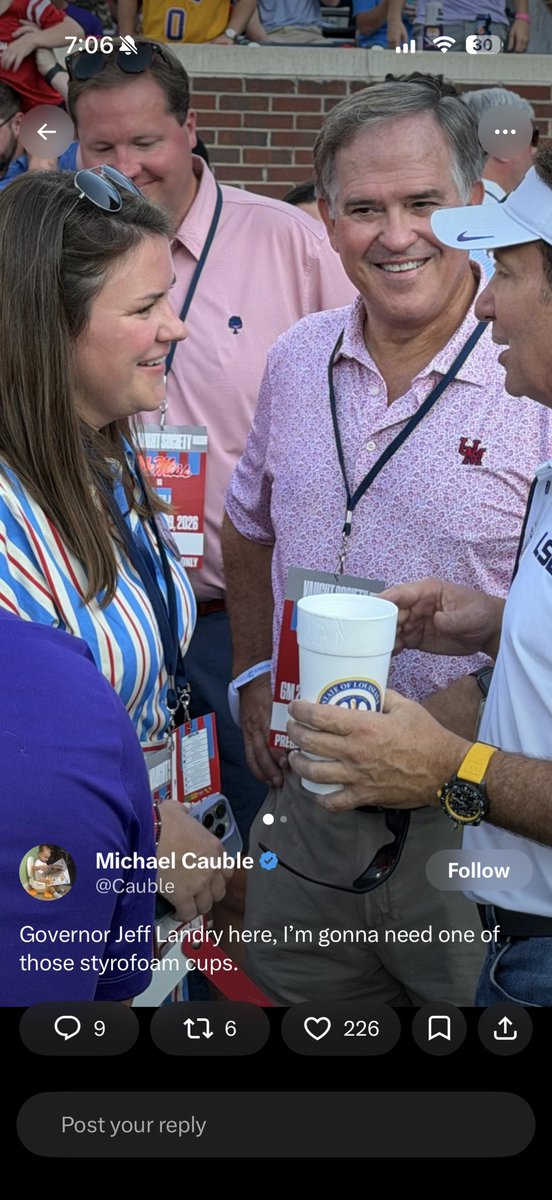 caleldridge's tweet photo. @LAGovJeffLandry Where can I get these cups. Send link please https://t.co/7StiVQmXdd