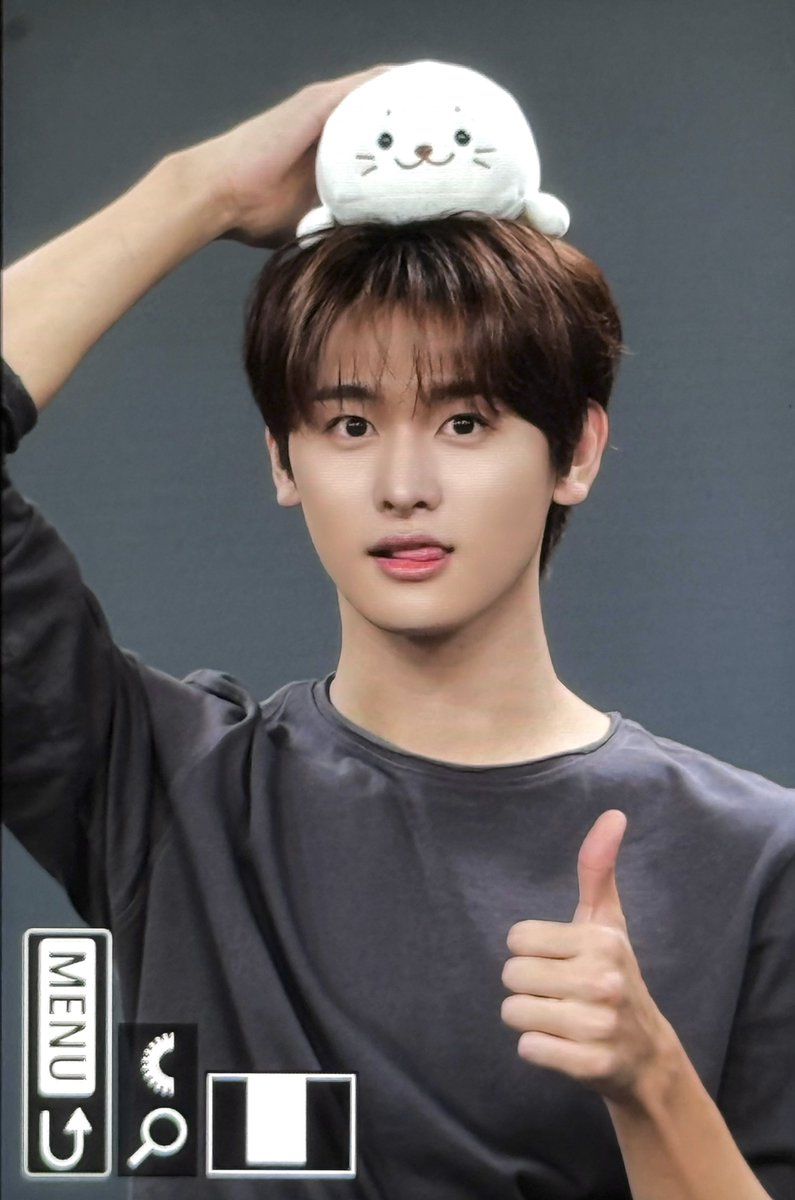 43kitten's tweet photo. 260927 

#TRENDZ #트렌드지  
#EUNIL #은일 https://t.co/f8LjGt5NZq